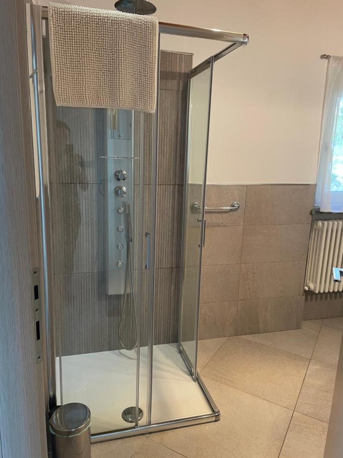 Casa Delle Olive 1 Apartment Oliveto Lario ภายนอก รูปภาพ